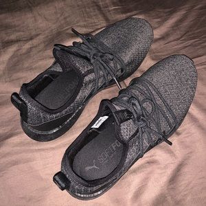 Men’s NRGY Puma Running shoes. Size 10